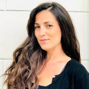 Meet your Posher, Levi